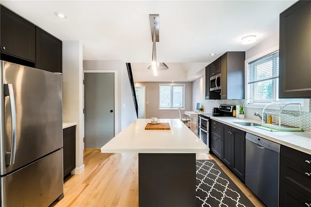 Additional image 9 of 125 BREADALBANE St