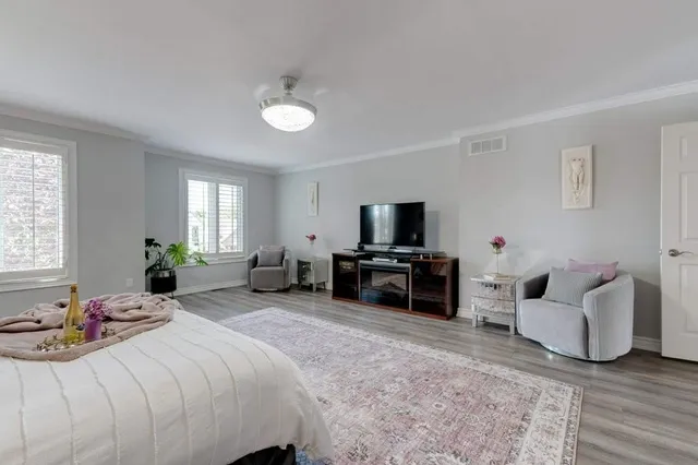 Additional image 34 of 35 LIDO Dr