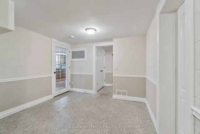 Additional image 40 of 80 Margaret Ave