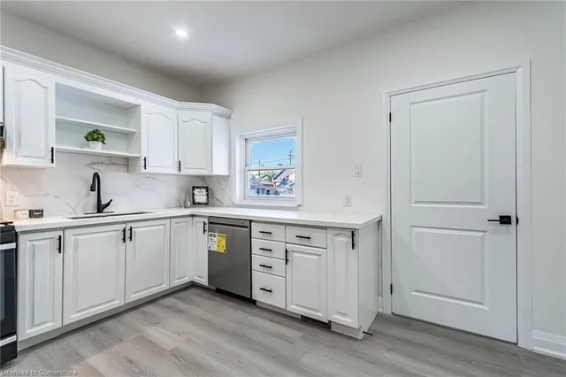 Additional image 18 of 135 East Ave