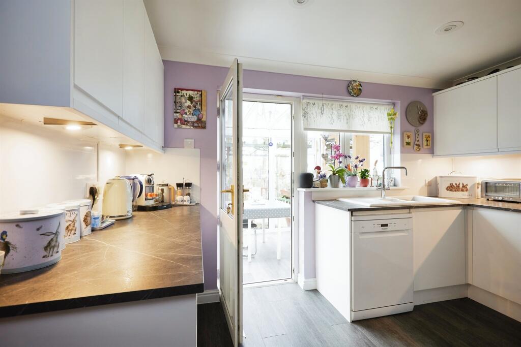 Additional image 6 of Grants Close, Wincanton