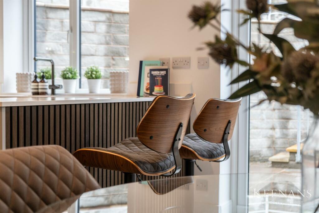 Additional image 3 of Victoria Terrace, Mellor