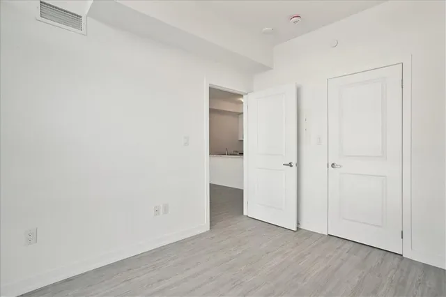 Additional image 28 of 450 DUNDAS St Unit 308