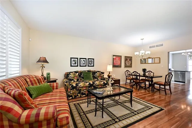 Additional image 4 of 14 MURPHY Lane