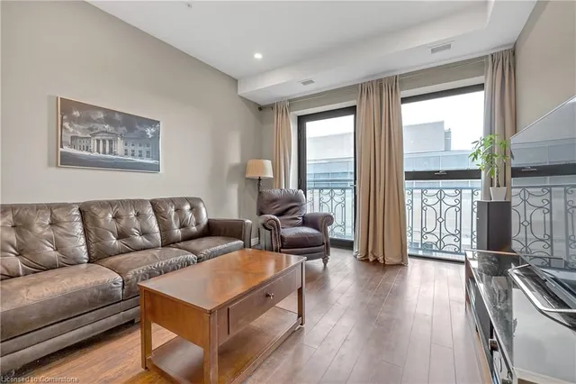 Additional image 13 of 112 King St Unit 1006