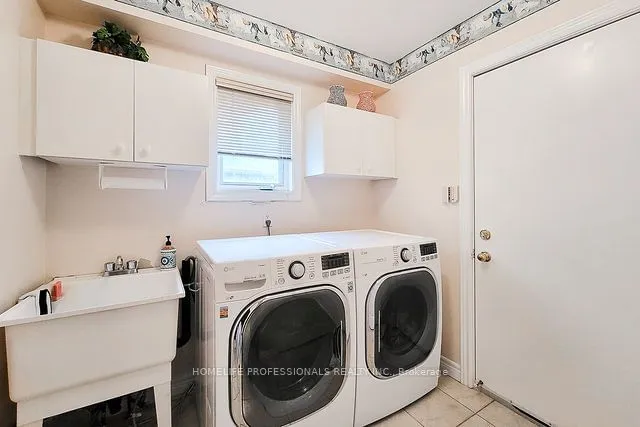 Additional image 32 of 88 Cabriolet Cres