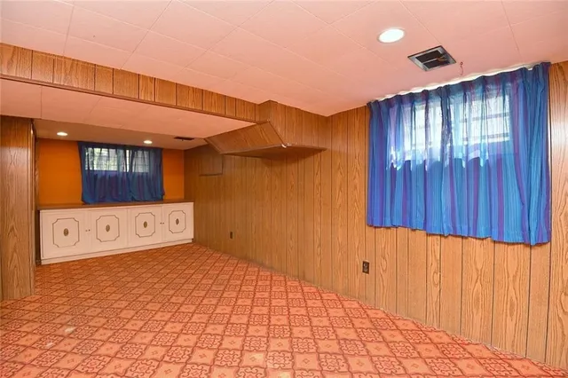 Additional image 24 of 217 GRANT Ave