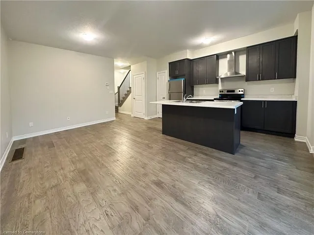 Additional image 7 of 11 Mia Dr