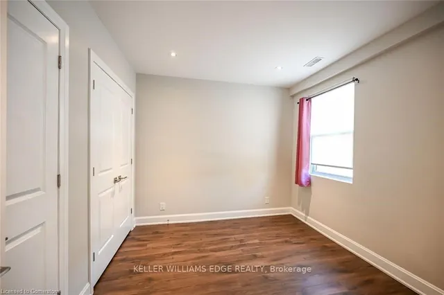 Additional image 16 of 2 King St Unit 208