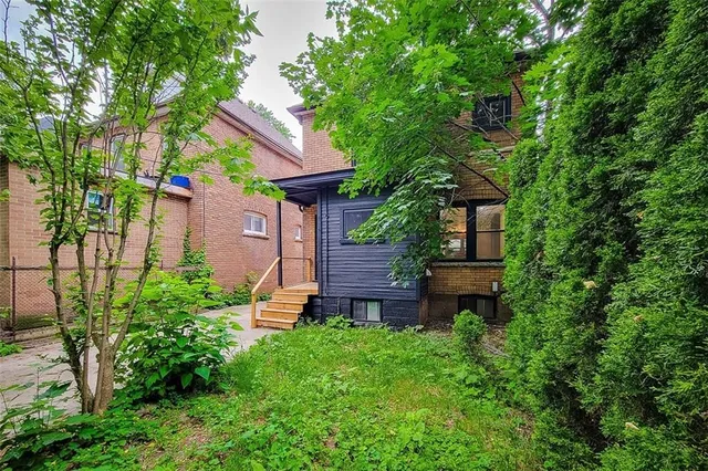 Additional image 43 of 49 CARRICK Ave