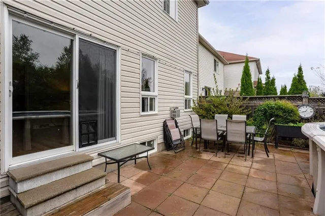 Additional image 37 of 93 BRADLEY Ave