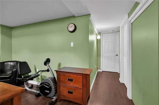 Additional image 25 of 25 NEWPORT Cres