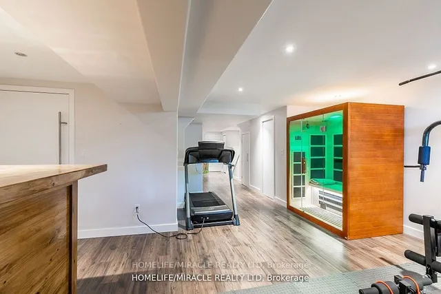 Additional image 34 of 51 Palacebeach Tr