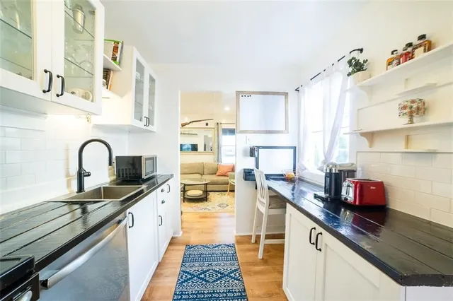 Additional image 24 of 82 Tolton Ave