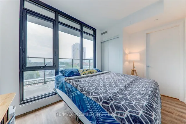 Additional image 22 of 1 Jarvis St Unit 624