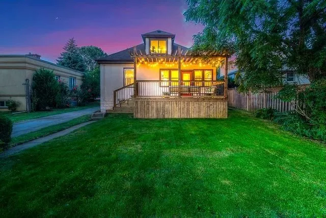 Additional image 47 of 111 LAKE AVENUE Dr