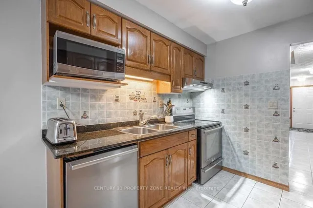 Additional image 12 of 79 Lynnette Dr