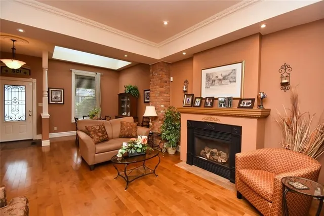 Additional image 15 of 152 HOMEWOOD Ave