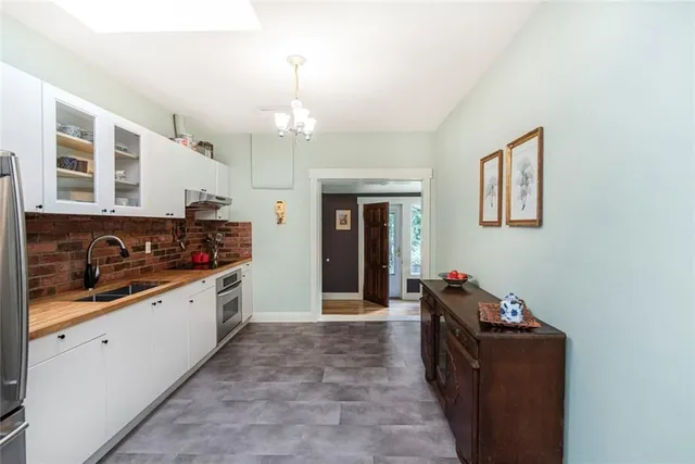 Additional image 15 of 205 WENTWORTH St