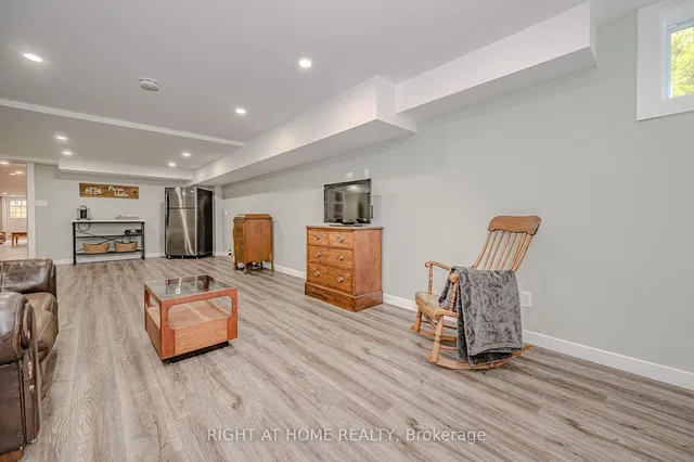 Additional image 26 of 900 Beeforth Rd