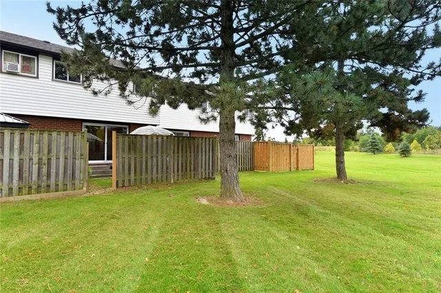 Additional image 32 of 880 LIMERIDGE Rd Unit 63