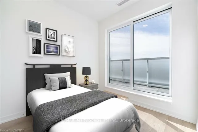 Additional image 14 of 415 MAIN St Unit 703