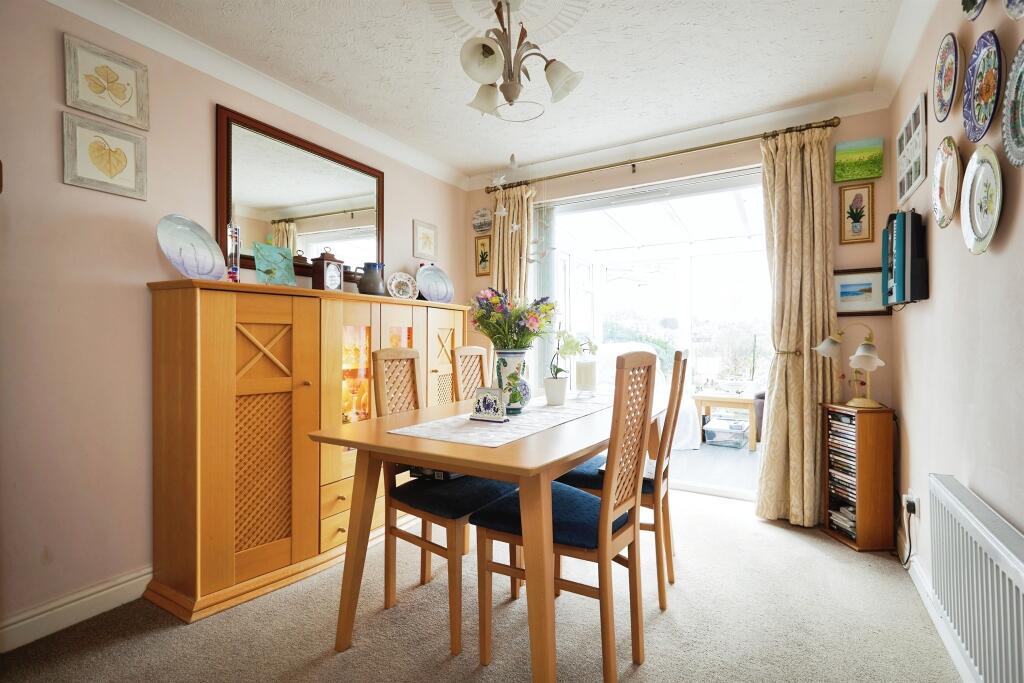 Additional image 4 of Grants Close, Wincanton