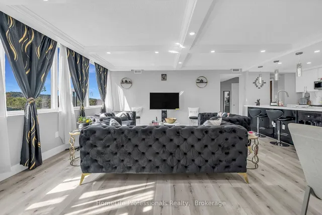 Additional image 16 of 120 Duke St Unit 704