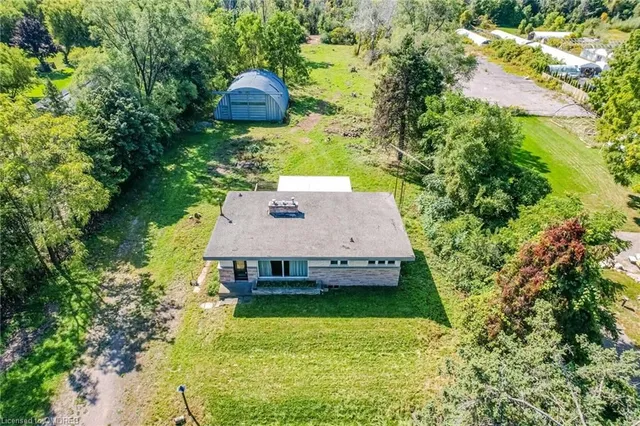 Primary image of 623 Robson Rd