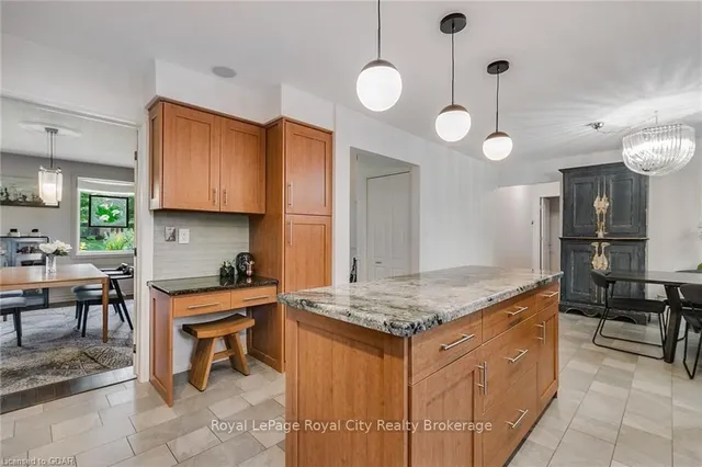 Additional image 16 of 20 WILDAN Dr