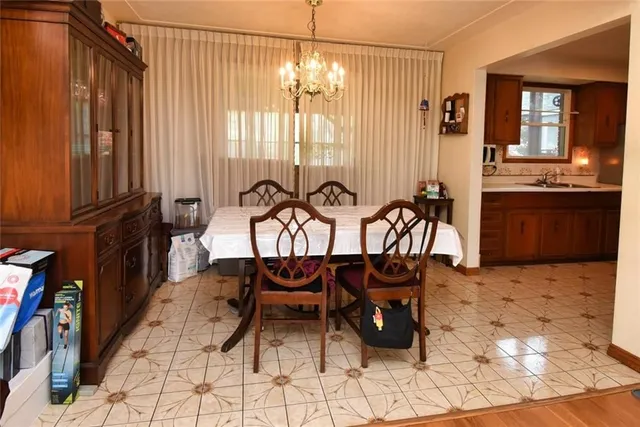 Additional image 5 of 39 EAST 39TH St