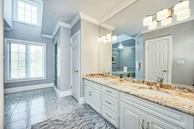 Additional image 32 of 27 Weneil Dr