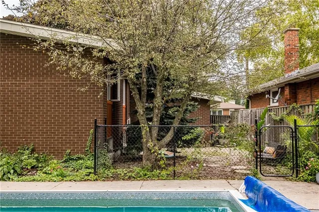 Additional image 41 of 135 WEST 34TH St