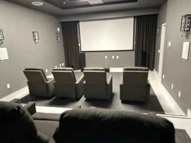 Additional image 34 of 112 KING St Unit 1109