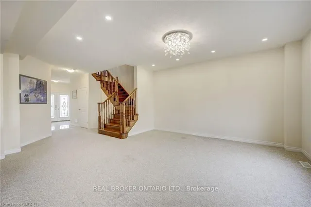 Additional image 7 of 428 Dalgleish Tr