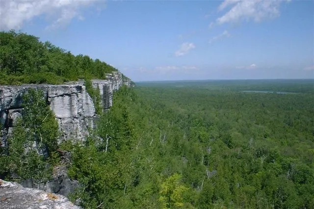 Additional image 31 of 450 Dundas St Unit 1001