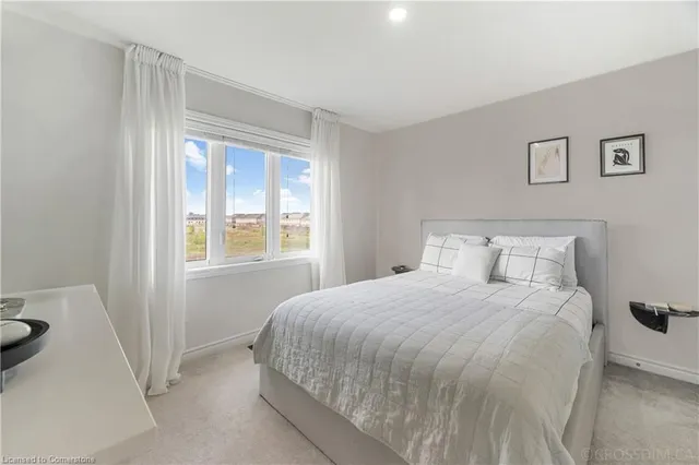 Additional image 18 of 27 Mayland Trail