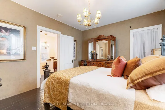 Additional image 28 of 80 Alanson St