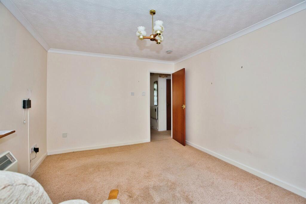 Additional image 12 of The Avenue, Yeovil