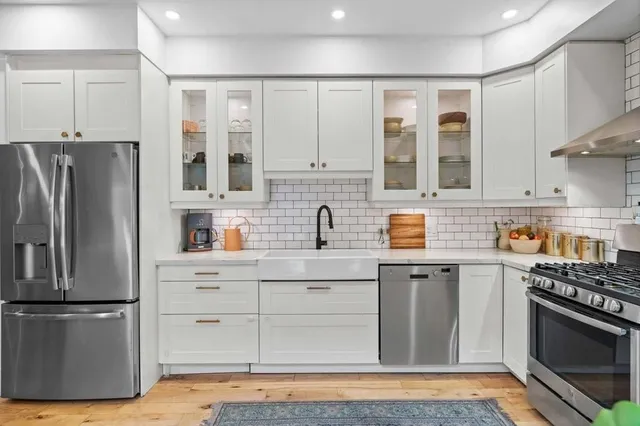 Additional image 14 of 120 GIBSON Ave