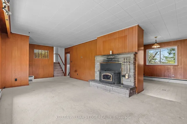 Additional image 5 of 1352 Centre Rd