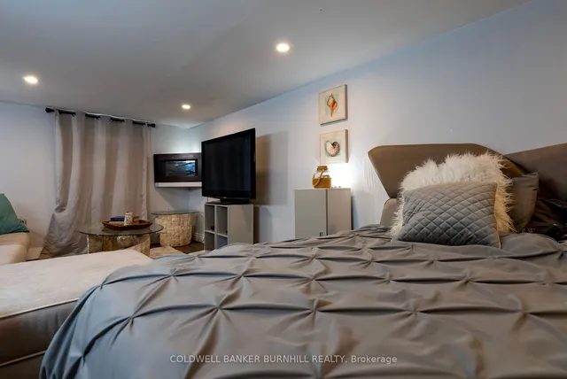 Additional image 16 of 601 York Rd