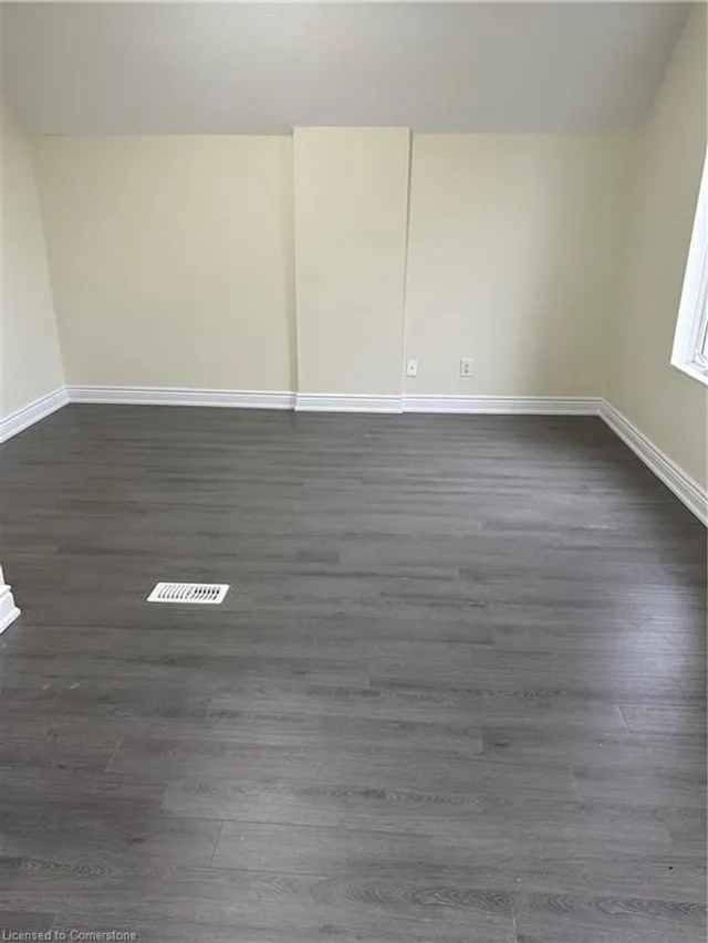 Additional image 7 of 57 Beach Rd