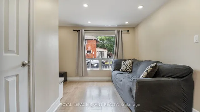 Additional image 4 of 33 Highland Ave