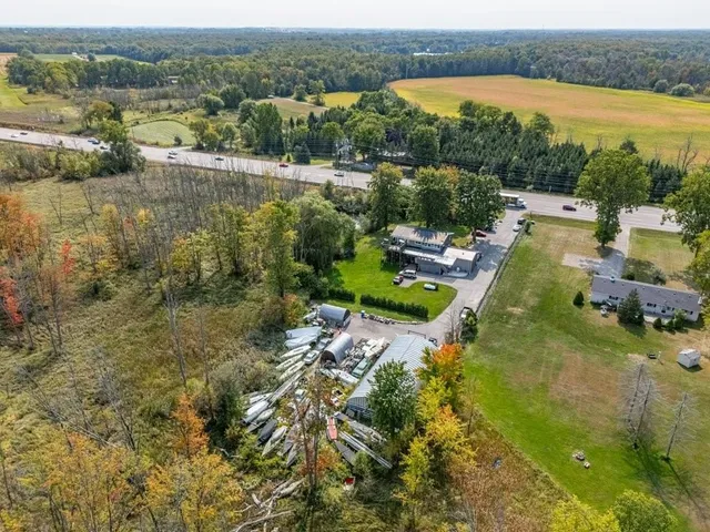 Additional image 32 of 1258 6 Hwy