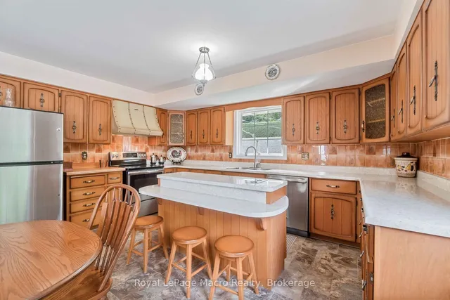 Additional image 18 of 80 Margaret Ave