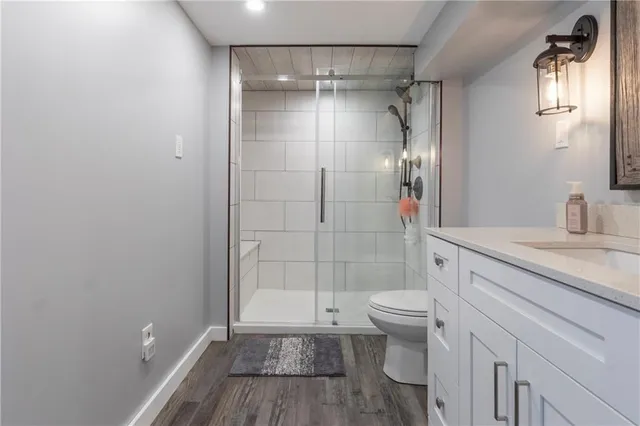 Additional image 30 of 44 SANDALWOOD Ave