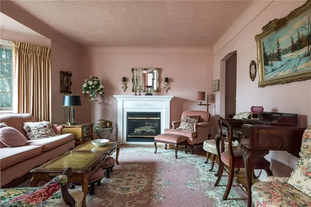 Additional image 7 of 144 Brantdale Ave