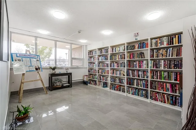 Additional image 35 of 500 Green Rd Unit 507