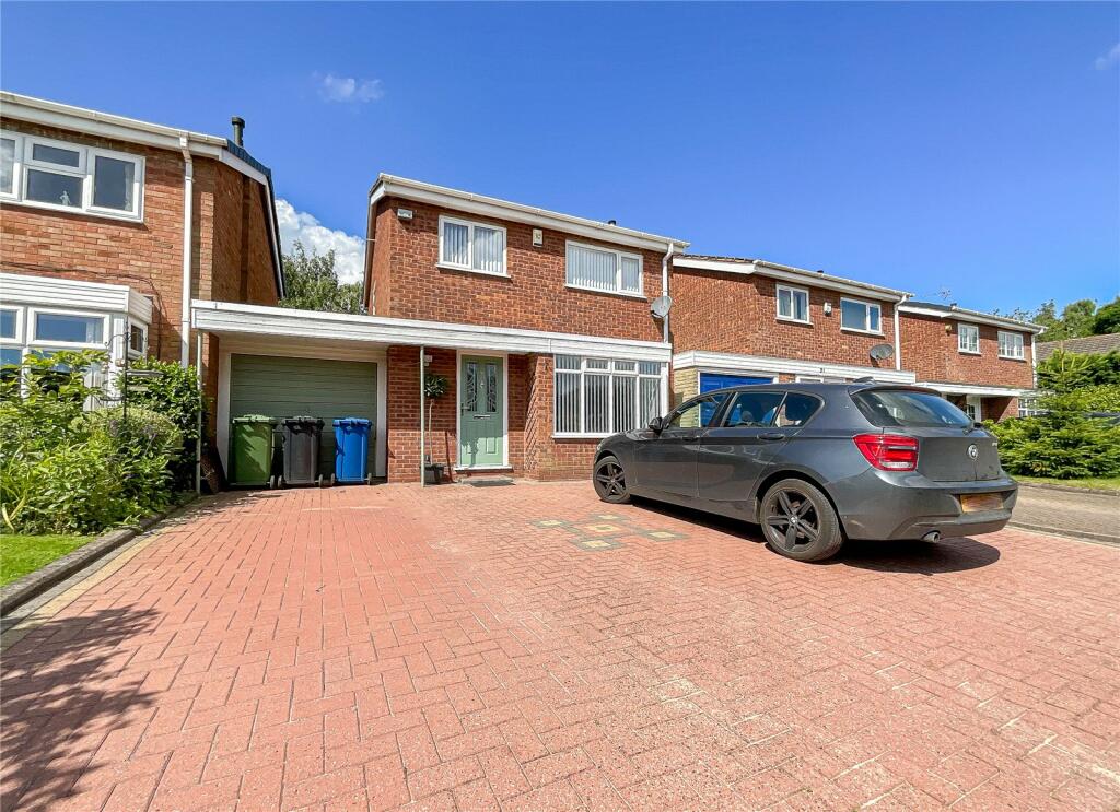 Kentwell, Tamworth, Staffordshire, B79